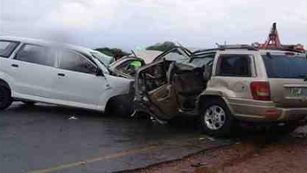 إصابة 6 أشخاص ومصرع آخر في حادث تصادم سيارتين ملاكى بمدينة 6 أكتوبر