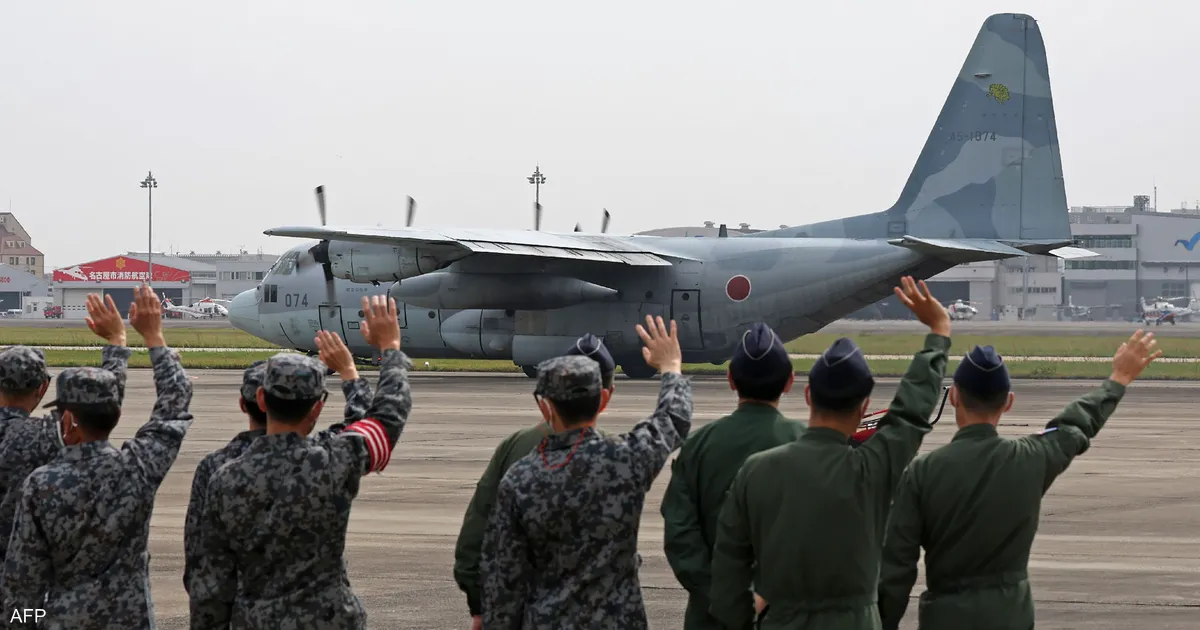 الإمارات تجلي مواطنيها بالسودان