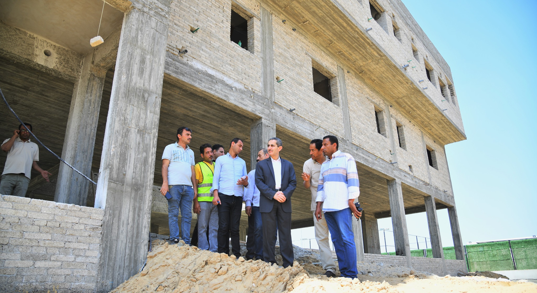 محافظ الغربية يتفقد مشروعات حياة كريمة في 5 قرى بالمحافظة