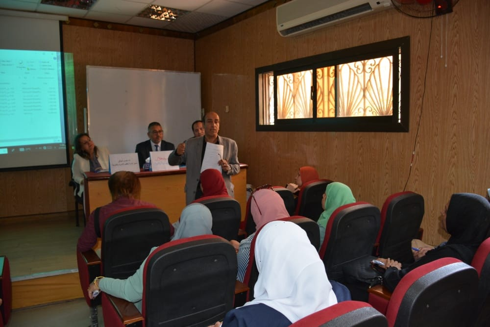 “أسرة مستقرة = مجتمع آمن” ندوة تثقيفية للتأمين الصحي بالغربية