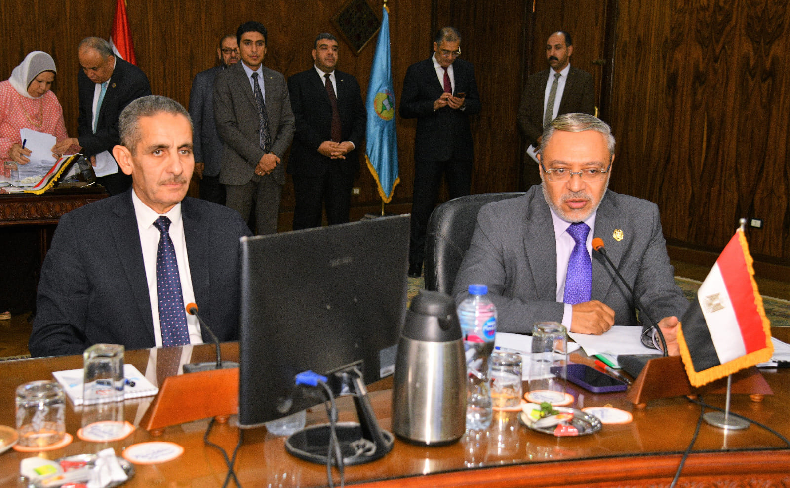 محافظ الغربية يشيد بجهود جامعة طنطا في تنفيذ القوافل الطبية لـ “حياة كريمة”