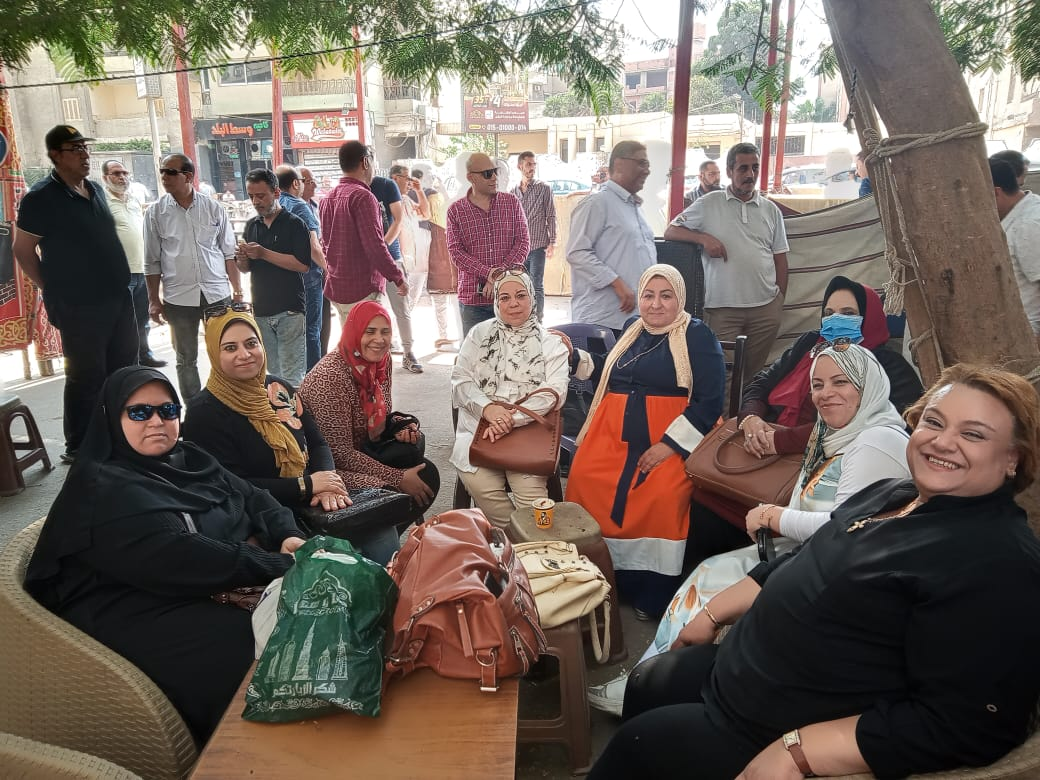 مواطنى (المحلة ومركز سمنود) والساعات الاخيرة للتوكيلات الرئاسية