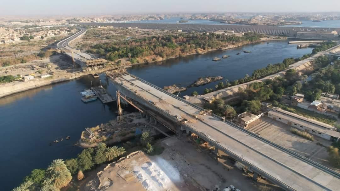 وزارة النقل تقترب من إنهاء مشروع محور بديل خزان أسوان