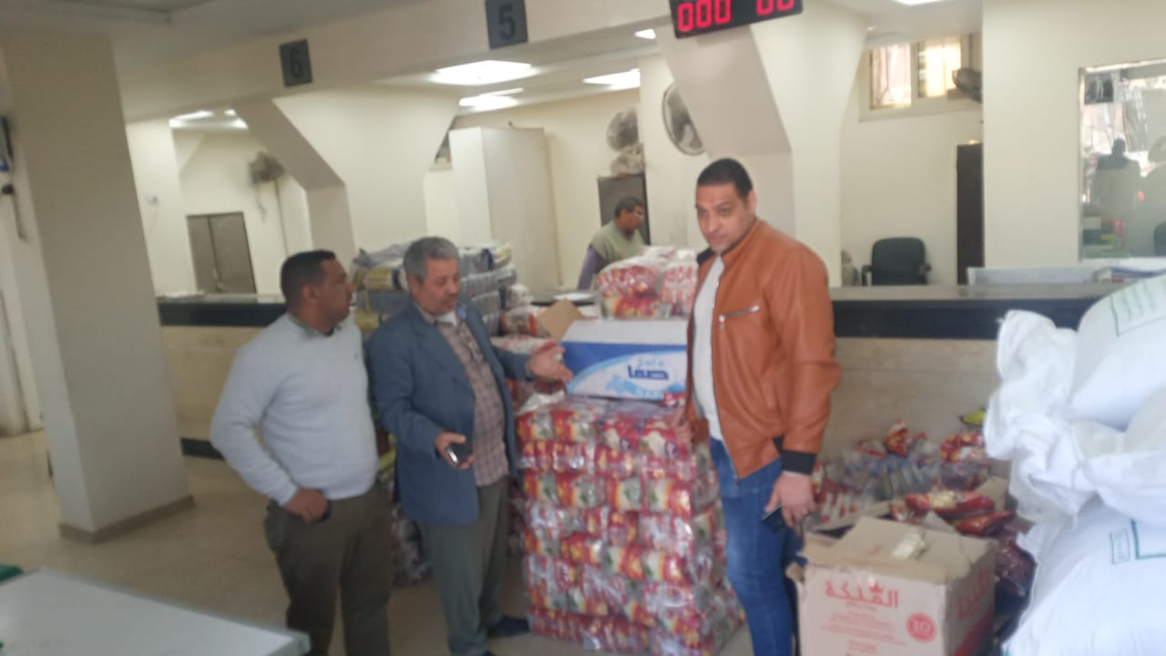 مراقبة الأسواق وحملات مكثفة وضبط الأسعار وتحرير 352 محضراً تموينيا بأسيوط