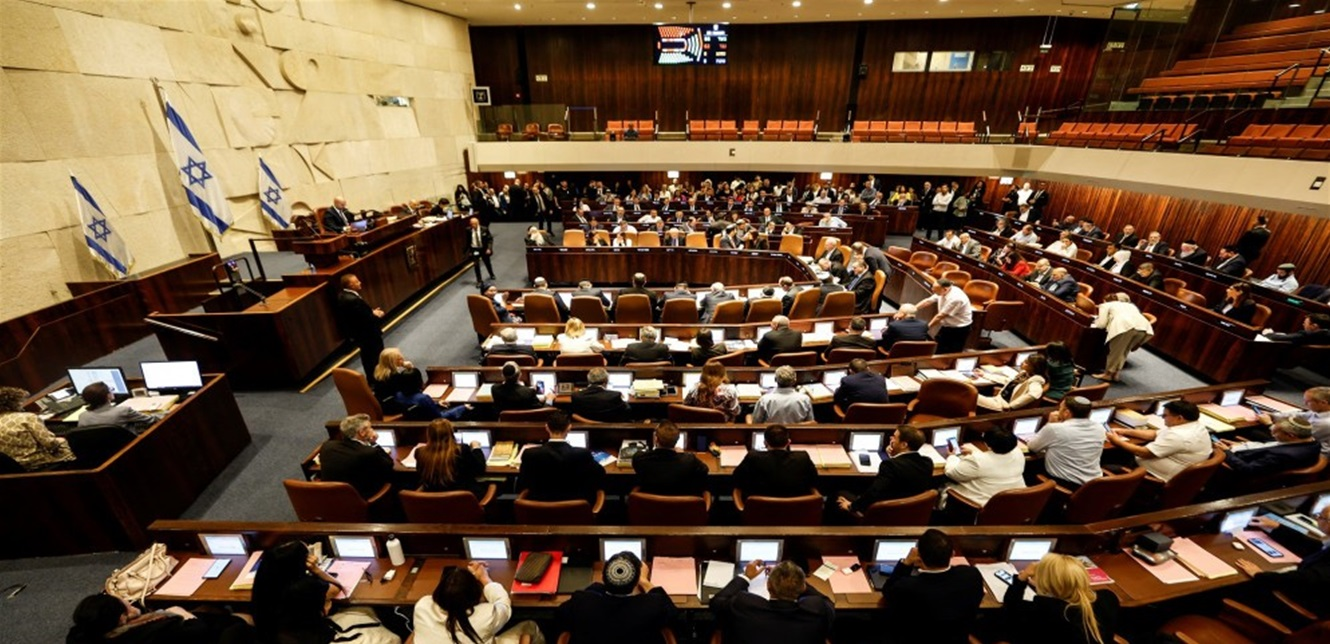 فشي الكنيست في عزل نائب مؤيد لدعوى الإبادة ضد إسرائيل