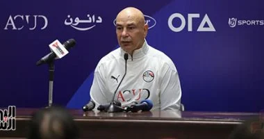 جهاز منتخب مصر يحضر مباراة الترسانة وحرس الحدود