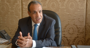 وزير الخارجية المصري يتلقى تهنئة من المستشار الألماني على منصبه الجديد