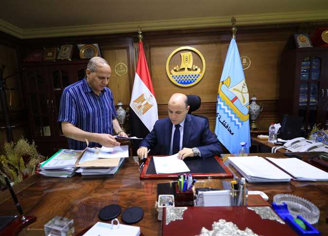 محافظ كفر الشيخ يعتمد نتيجة الدور الثاني للشهادة الإعدادية بنسبة نجاح 94% والمهنية 100%