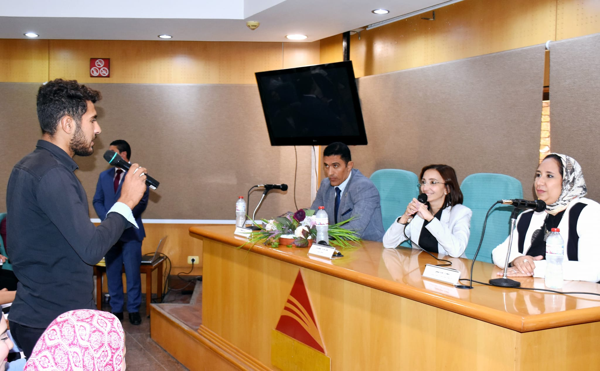 محافظ البحيرة تشيد بجهود مكتبة الإسكندرية و”حياة كريمة” في تدريب 200 شاب وفتاة