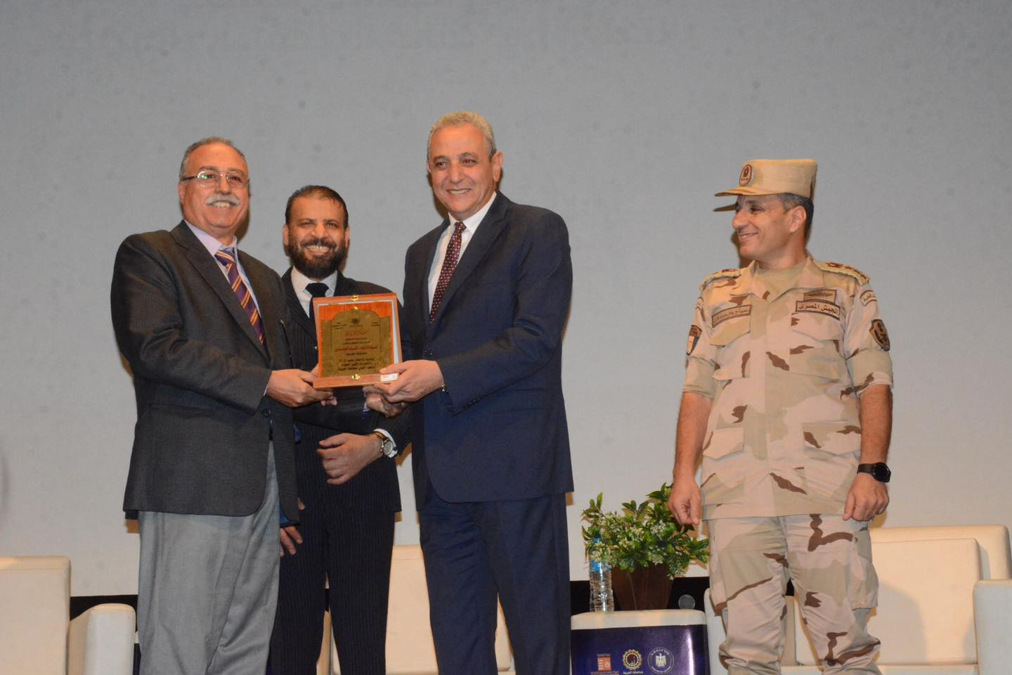 تكريم صحفيي الغربية في ملتقى يوثق دور المراسلين الحربيين خلال حرب أكتوبر