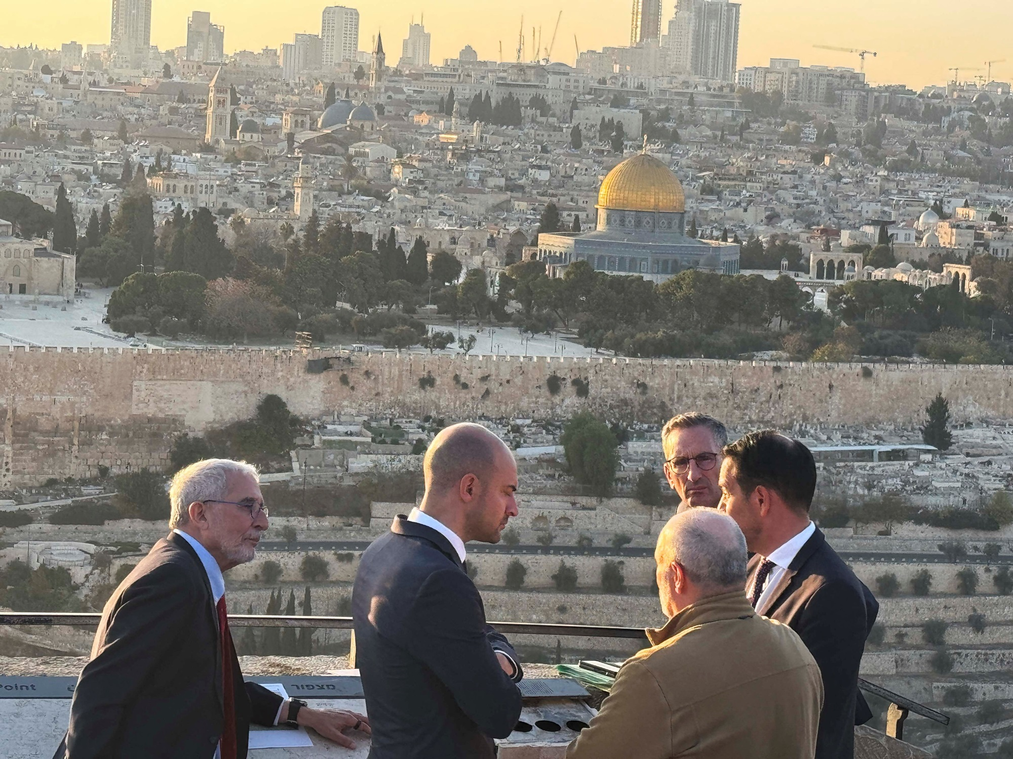 زيارة وزير الخارجية الفرنسي إلى إسرائيل تشهد أزمة بسبب اعتقال عناصر الدرك