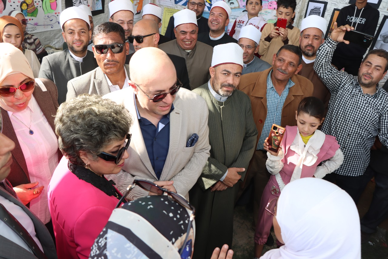 محافظ بني سويف يتابع تنفيذ فعاليات مبادرة “بداية جديدة” لبناء الإنسان