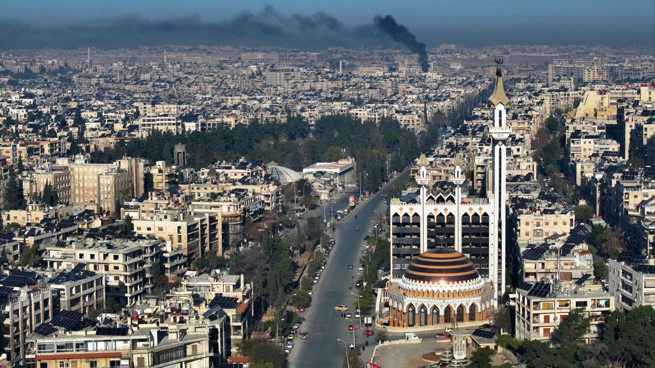 رئيس حزب سوريا: معركة حلب طويلة ومعقدة وسط دعم دولي للمسلحين