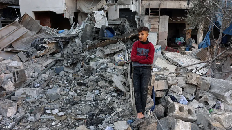 استشهاد 6 فلسطينيين بينهم طفلان جراء قصف الاحتلال لمناطق في قطاع غزة