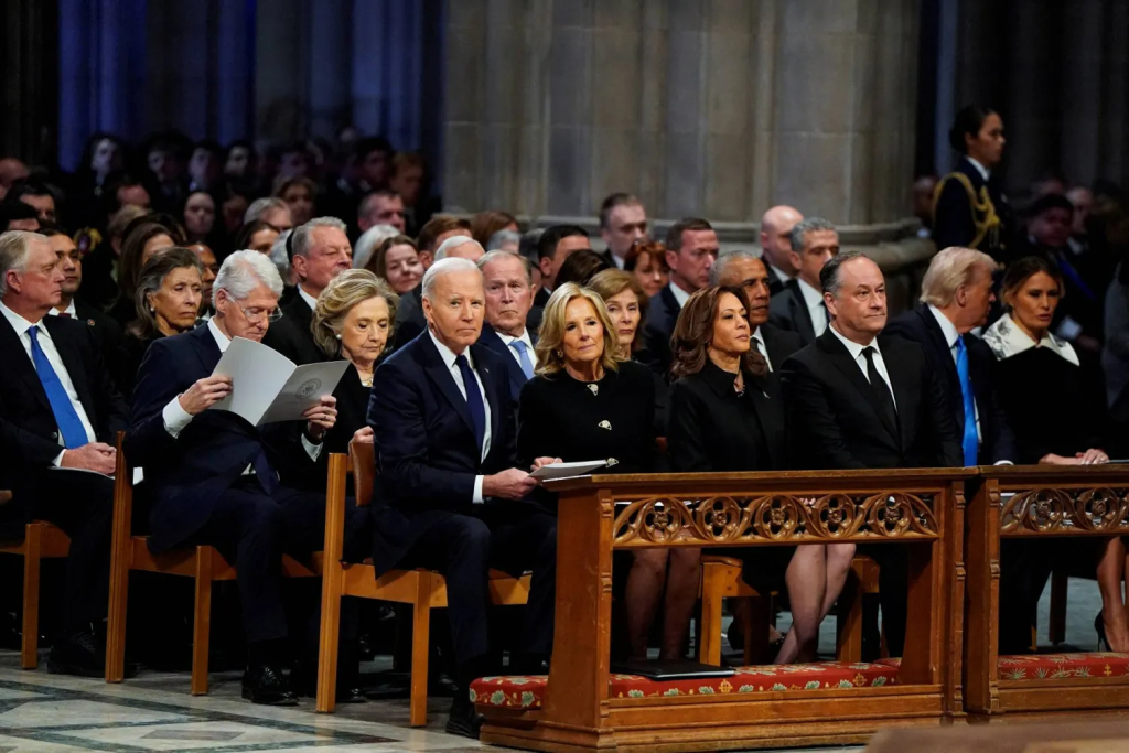 الرؤساء الأمريكيون يجتمعون لتوديع كارتر في مراسم جنازة رسمية بواشنطن