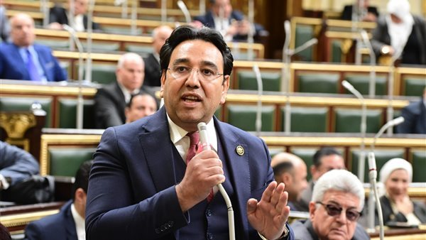 النائب أيمن محسب: فرض ترامب عقوبات على المحكمة الجنائية تهديد للعدالة الدولية