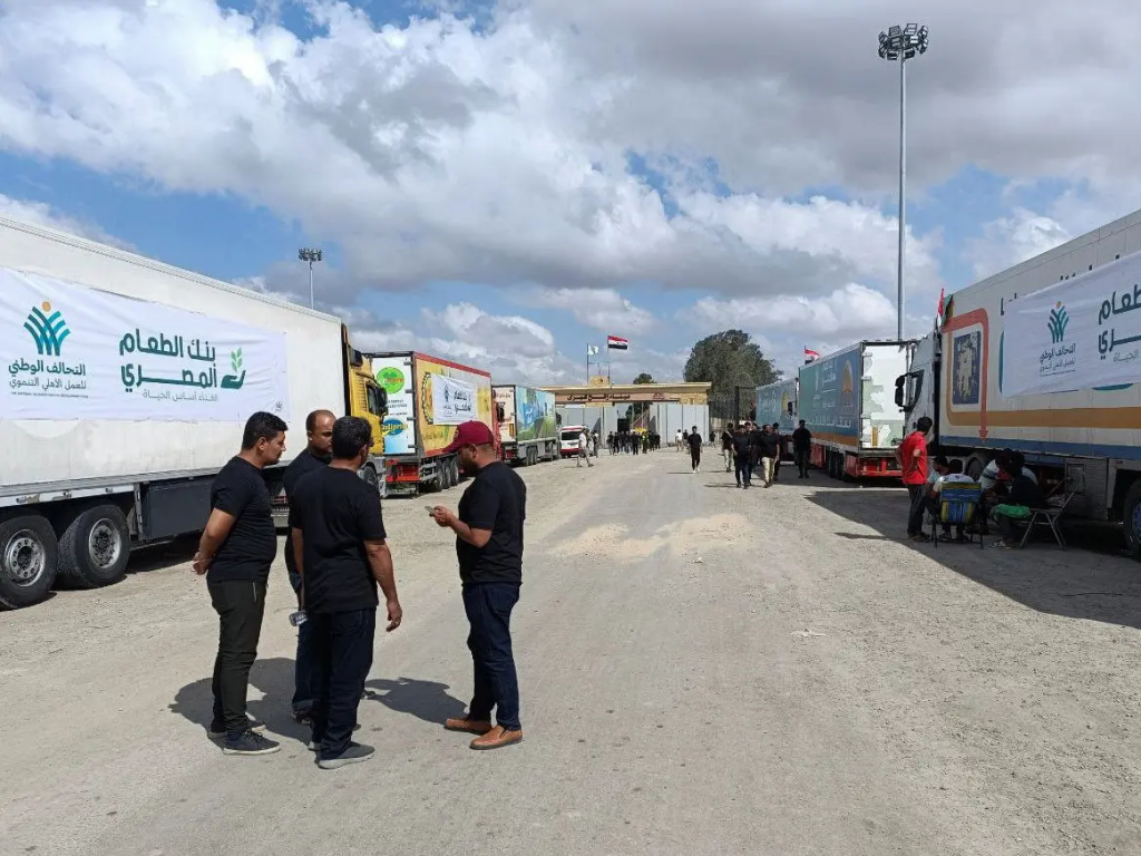 نتنياهو يعلن وقف دخول المساعدات إلى غزة