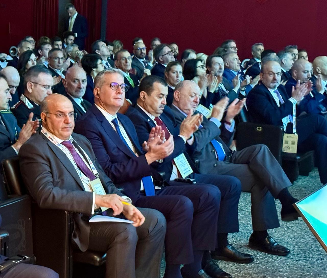 مصر تروج لفرص استثمارية واعدة في الطاقة خلال مؤتمر “رافينا 2025”