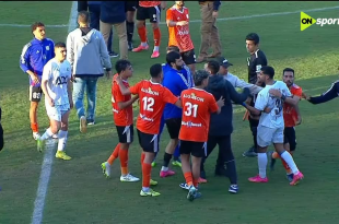 مفاجأة مدوية.. فاركو يُذيق بيراميدز مرارة الهزيمة في معركة الأهداف الخمسة