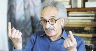 خالد منتصر يطالب بعلاج فوري لصنع الله إبراهيم بعد إصابته بكسر في الحوض