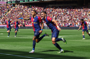 لامين ورافينيا يقودان برشلونة لريمونتادا تاريخية أمام ريال مدريد!