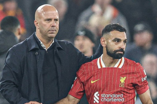 هل يعتزل صلاح في ليفربول؟ آرني سلوت يجيب بصراحة!