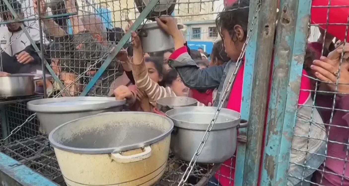 المساعدات إلى غزة تفجّر خلافًا جديدًا بين تل أبيب وبروكسل