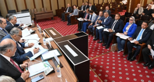 بدء اجتماع تشريعية البرلمان لمناقشة تعديل قانوني مجلس النواب وتقسيم الدوائر الانتخابية