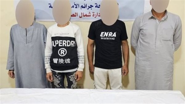 انتحال صفة.. القبض على المتهمين بالاستيلاء على بيانات بطاقات الدفع الإلكتروني بالمنيا 