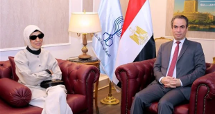 المسلماني يستقبل هدى نجيب محفوظ بماسبيرو في افتتاح ستوديو نجيب محفوظ