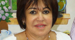 وفاة سمية عمرو مؤسِّسة مدرسة الألسن الدولية