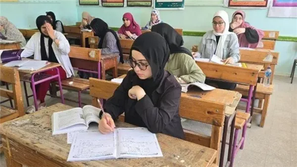 لطلاب الثانوية العامة.. ابدأ بالإجابة عن الأسئلة السهلة حرصا على وقت الاختبار
