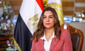 خلال شهر مايو.. وزيرة التنمية المحلية: إحالة 40 موظفًا للنيابات المختصة والشئون القانونية