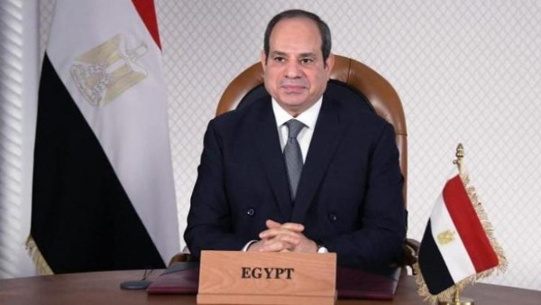 الرئيس السيسي أصدر القرار رسميًا.. احسب معاشك الجديد بعد الزيادة