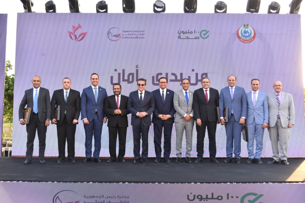 توقيع اتفاقية بين الأعلى للآثار ومتحف قصر هونج كونج لتنظيم معرض مصر القديمة