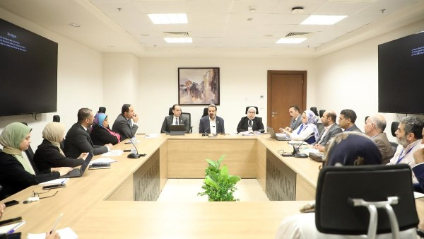 الصحة تتخذ خطوات جادة لتحسين أوضاع الأطباء