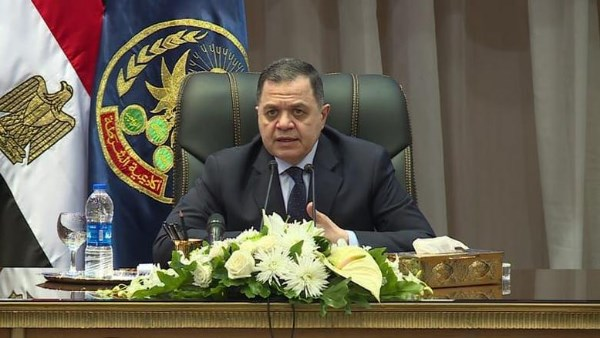 بعناصر شبابية..وزير الداخلية يعتمد حركة ترقيات وتنقلات ضباط الشرطة لعام 2025