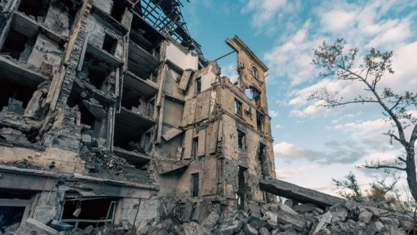 مقتل 17 نزيلا في قصف روسي على سجن بزابوريجيا الأوكرانية