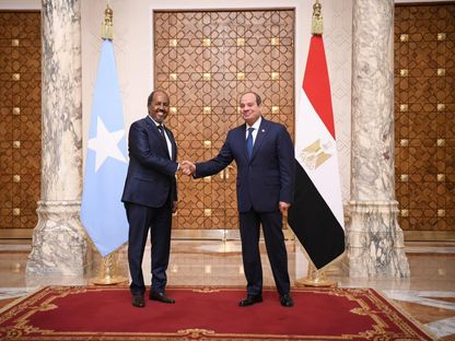 الرئيس الصومالي لـ السيسي: نقدر موقف مصر الداعم لبلادنا