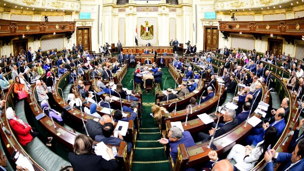 مدد جديدة للتعليم قبل الجامعي والتكنولوجي بمشروع القانون الجديد