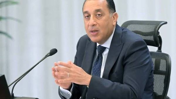 مدبولي يعلق على صورته مع آبي أحمد: “اجتزاء”.. وهذه تفاصيل الحوار الثنائي