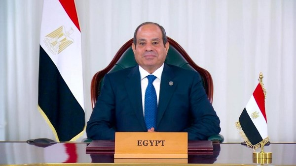 الرئيس السيسي يوفد مندوبا للتعزية