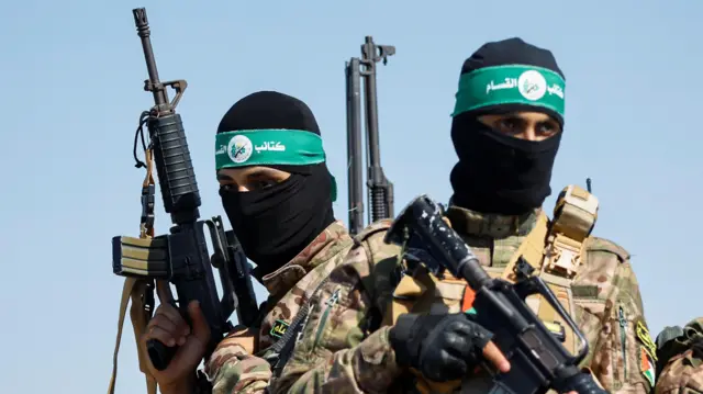 تحتوي هذه الصورة على سمة alt فارغة؛ اسم الملف هو eyonelmagles.media-image-image-491.png