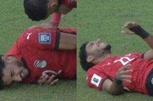 رسمياً.. مرموش يغيب عن مباراة مانشستر يونايتد بعد إصابته مع الفراعنة