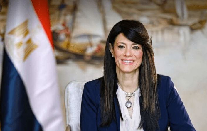 تحتوي هذه الصورة على سمة alt فارغة؛ اسم الملف هو eyonelmagles.media-image-image-321.png
