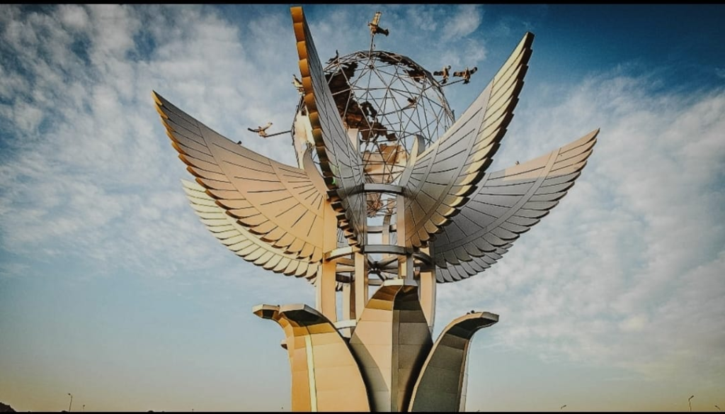 تحتوي هذه الصورة على سمة alt فارغة؛ اسم الملف هو eyonelmagles.media-image-image-284-1024x584.png