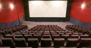 ادخل السينما.. واخلع الذوق عند الشباك.. مقال جديد للكاتب أحمد زكي