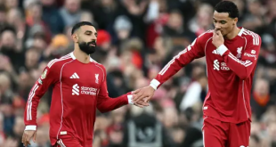 إيكيتيكي يصف محمد صلاح بالمثال الأعلى بعد صناعة الهدف أمام برايتون