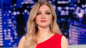 بعد طلاق أديب ولميس.. ياسمين الخطيب تسخر من اهتمام الجمهور بحياة النجوم الشخصية