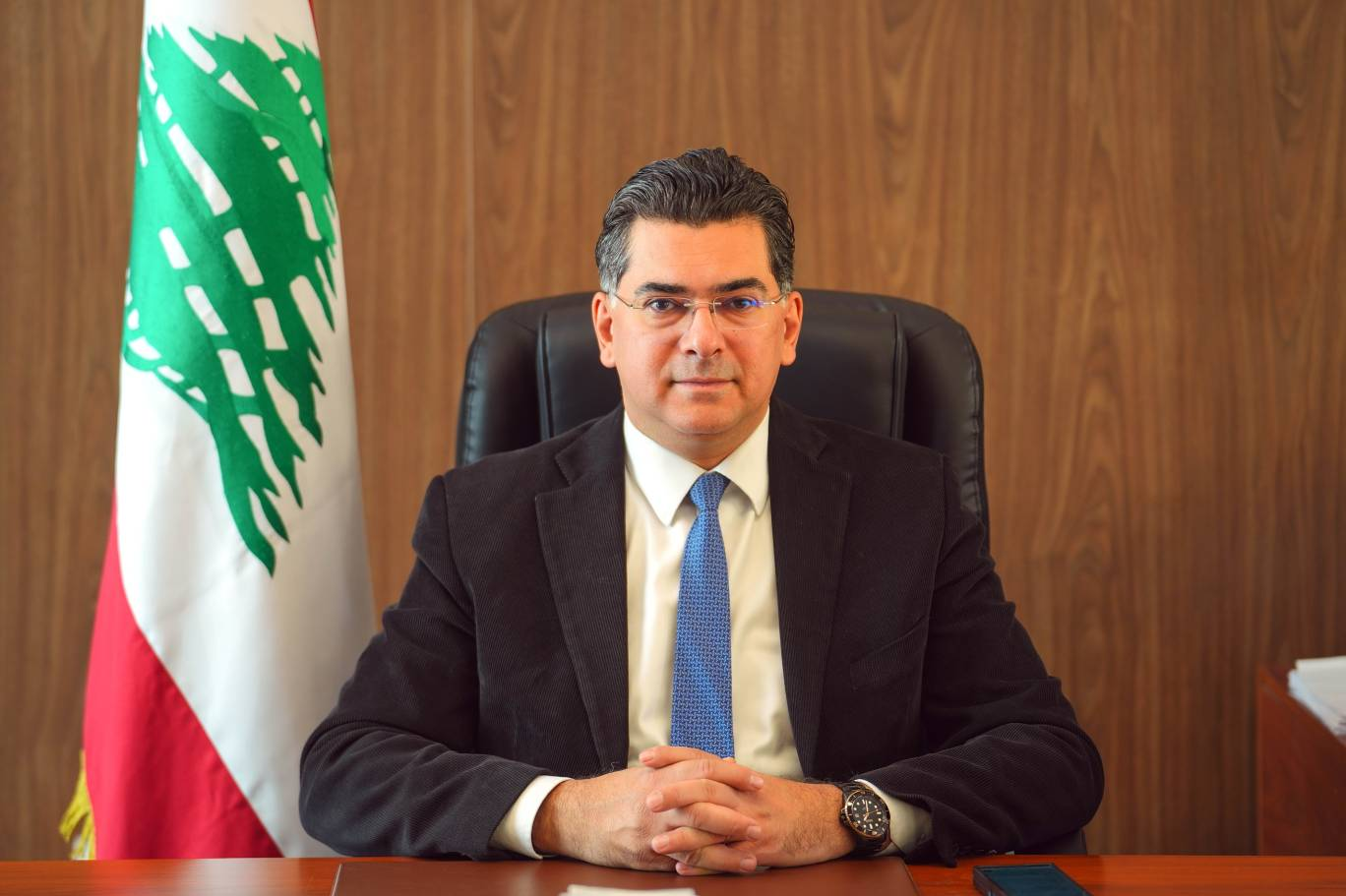 وزير الإعلام اللبناني: ضرورة الضغط علي إسرائيل لوقف انتهاكاتها في لبنان